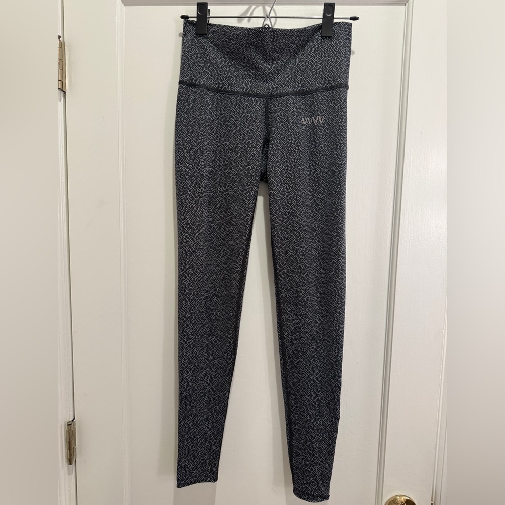 WYN Republic Leggings